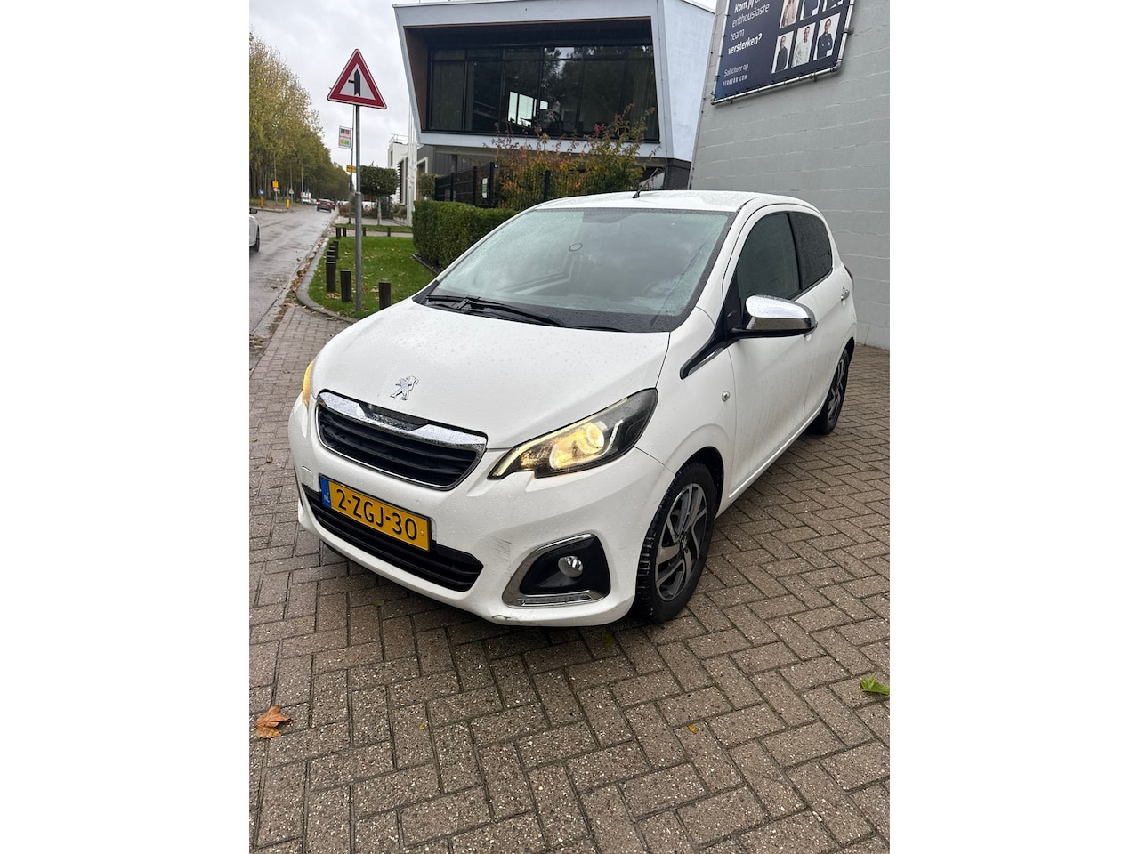 Peugeot 108 - 1.0 e-VTi Première 1.0 e-VTi Première - AutoWereld.nl