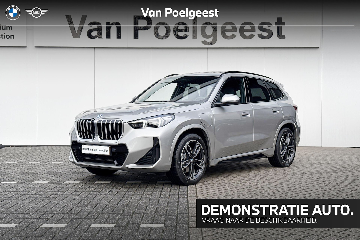 BMW X1 - xDrive25e Travel Pack | Premium Pack | Panoramadak - AutoWereld.nl