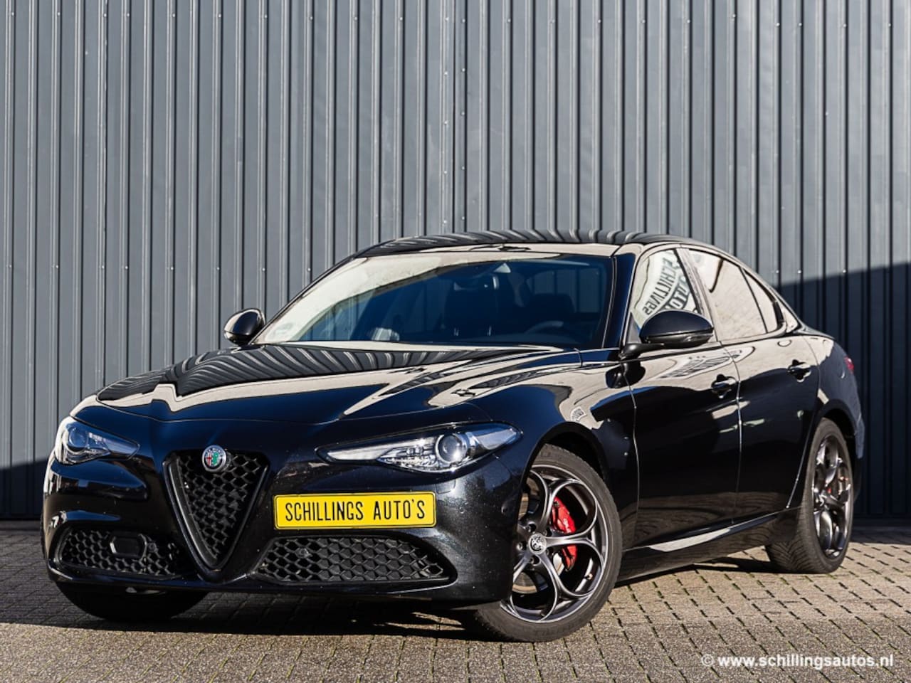 Alfa Romeo Giulia - 2.0T SUPER Automaat Leer Panoramadak Navi 19inch 200PK - AutoWereld.nl