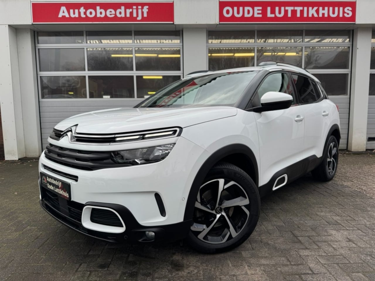 Citroën C5 Aircross - 1.6 180PK Feel Automaat Camera Navi Cruise Keyless - AutoWereld.nl