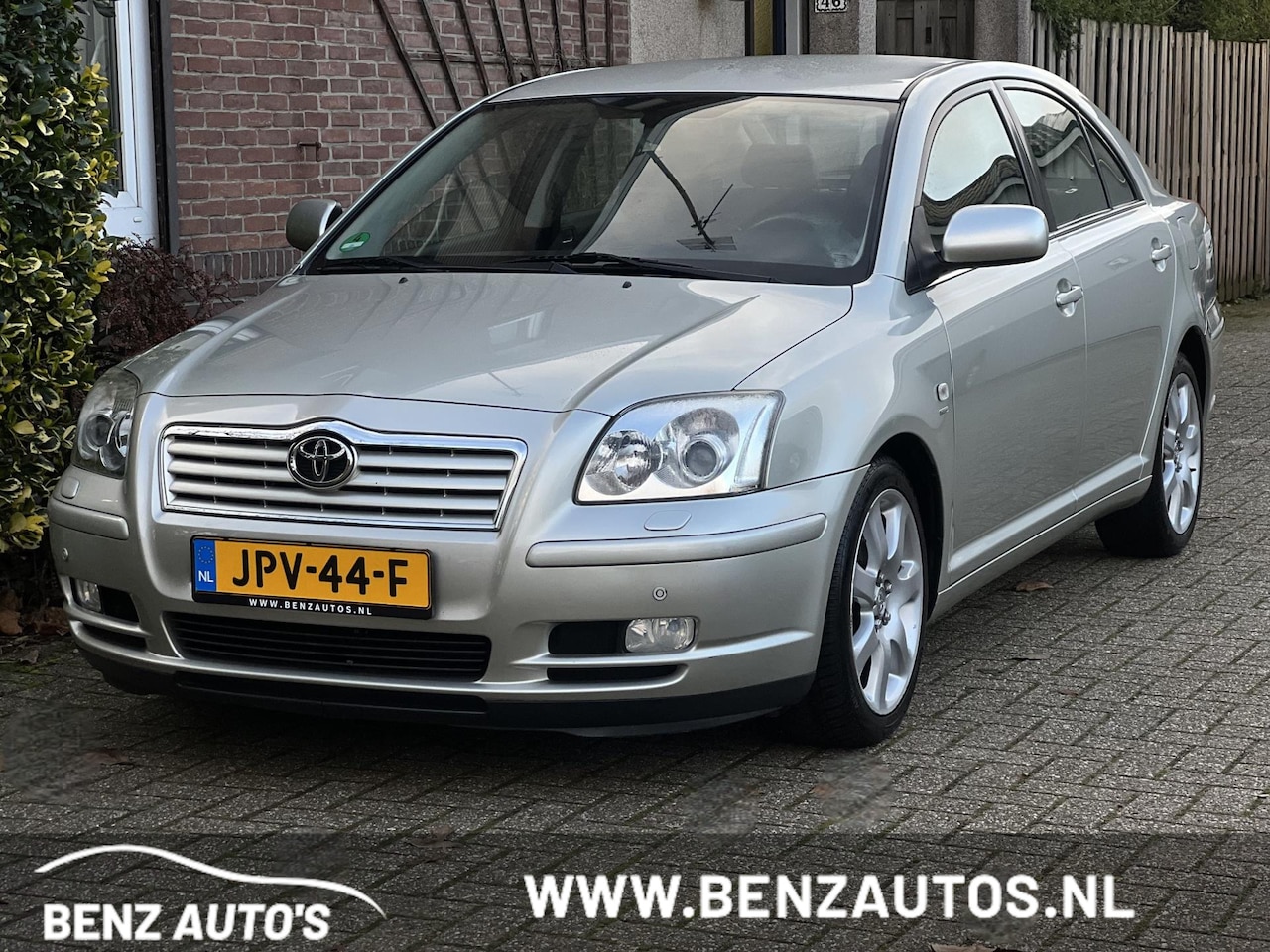 Toyota Avensis - 2.0 VVTi Linea Sol/Automaat/Xenon/LederBek - AutoWereld.nl