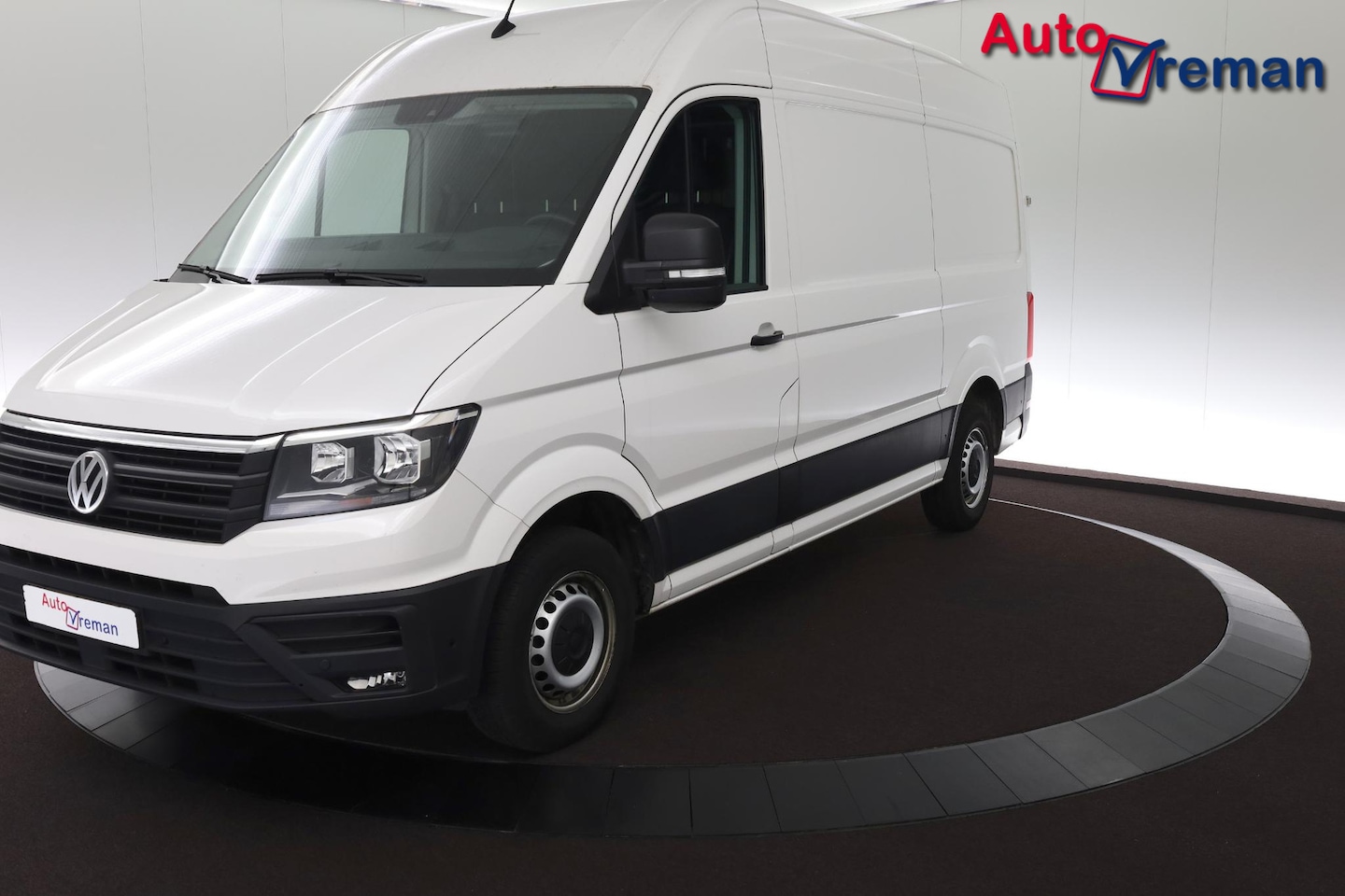 Volkswagen Crafter - 30 2.0 TDI L3H3 Highline 30 2.0 TDI L3H3 Highline - AutoWereld.nl