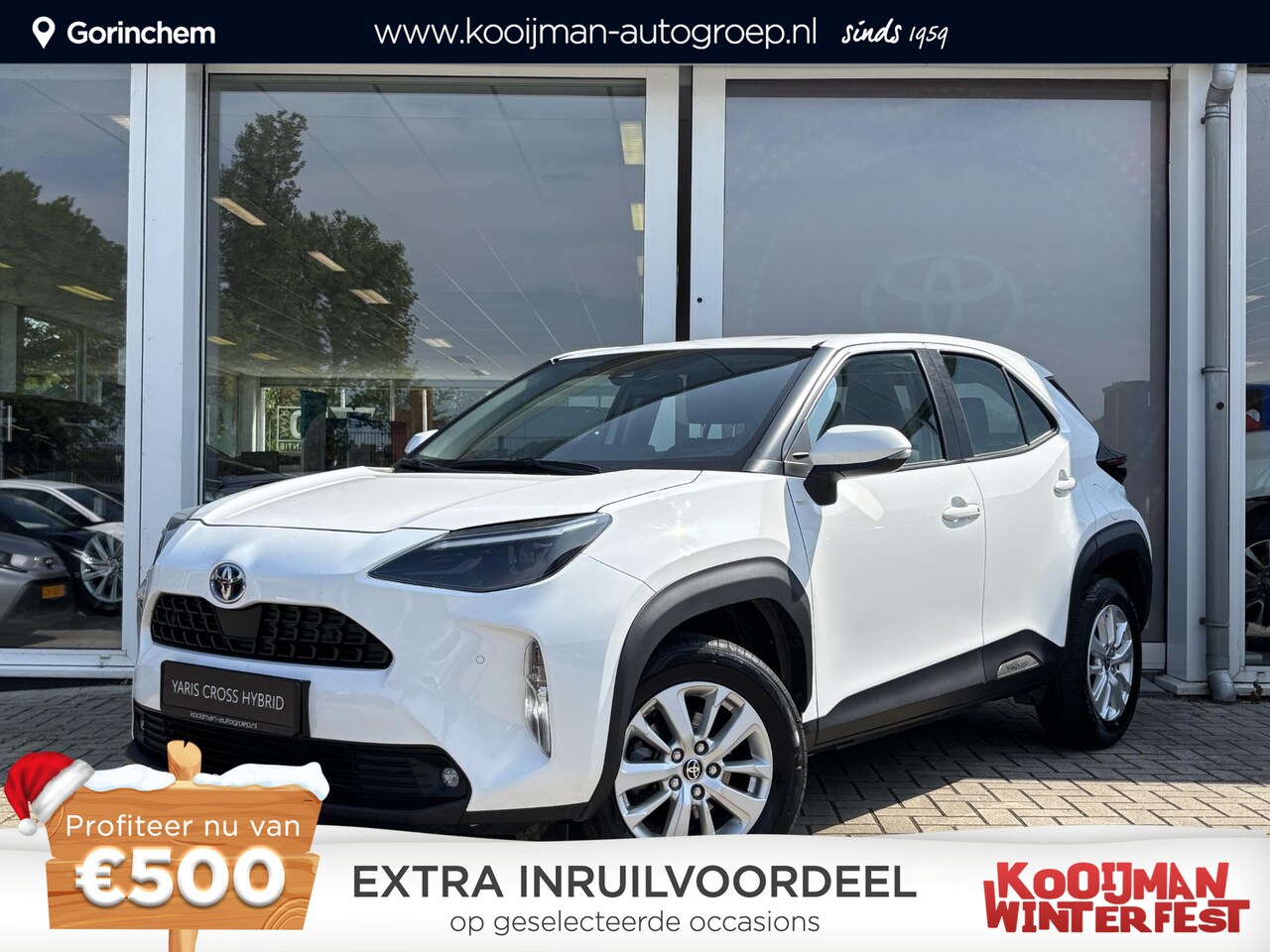 Toyota Yaris Cross - 1.5 Hybrid 115 Active Plus | Parkeersensoren v+a | Keyless entry en start | Navi | Apple C - AutoWereld.nl
