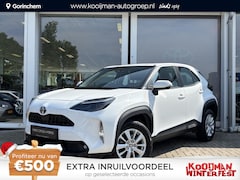 Toyota Yaris Cross - 1.5 Hybrid 115 Active Plus | Parkeersensoren v+a | Keyless entry en start | Navi | Apple C