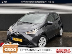 Toyota Aygo - 1.0 VVT-i x-play Apple Carplay en/of Android auto navigatie, Achteruitrijcamera, 1e eign.