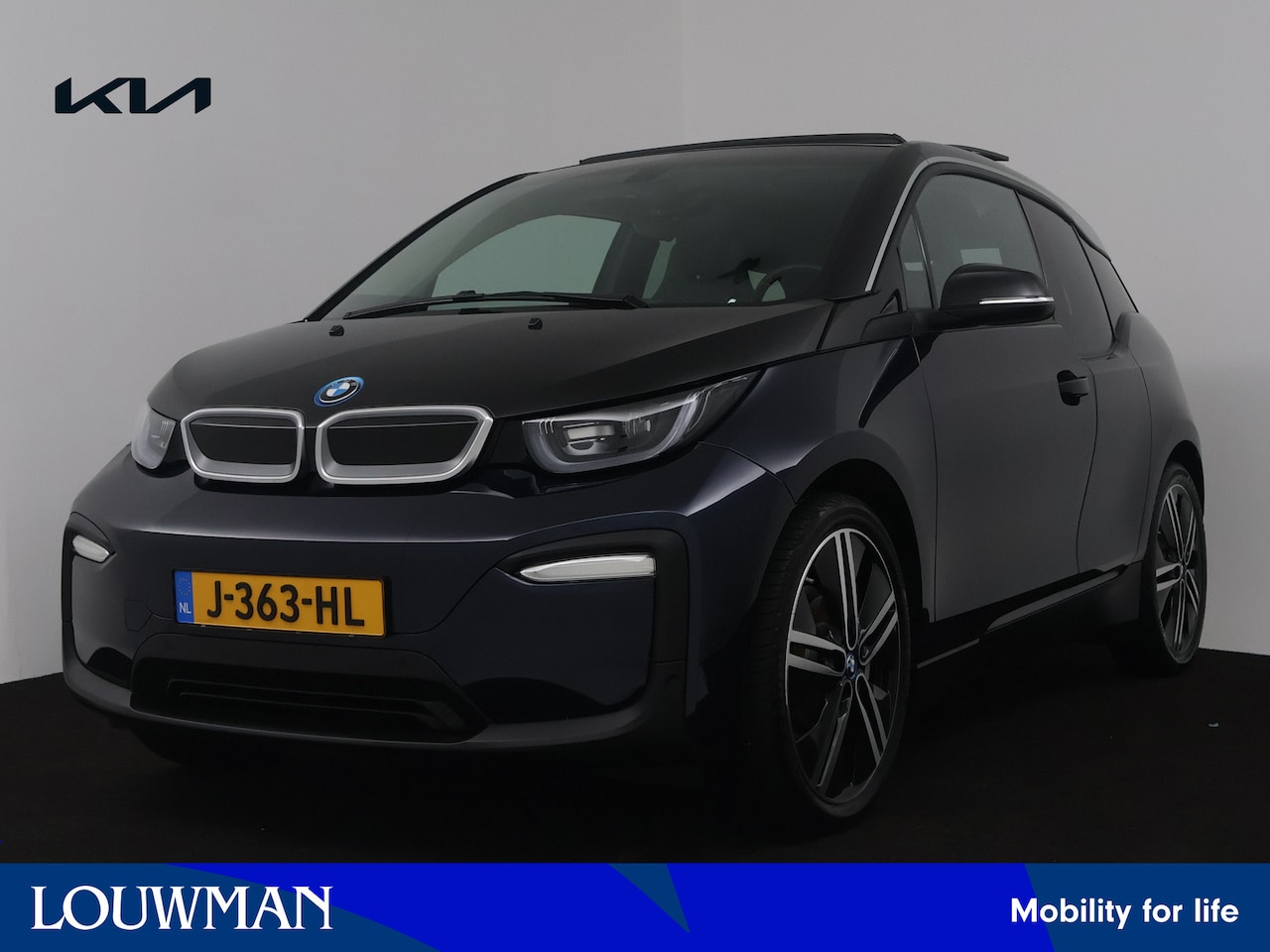 BMW i3 - Executive Edition 120Ah 42 kWh | Panoramadak | Stoelverwarming | Parkeerhulp | Nederlandse - AutoWereld.nl