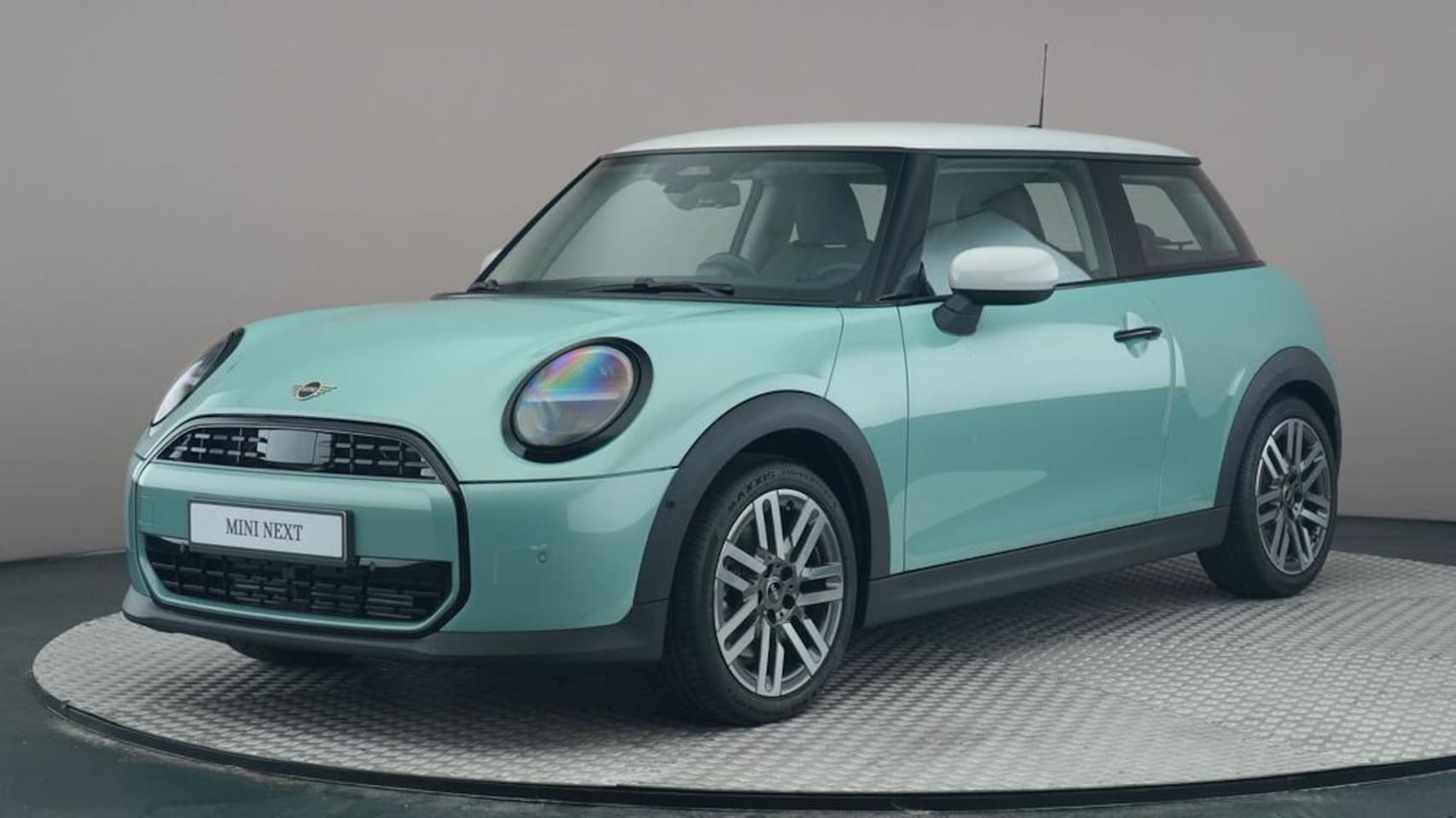 MINI Cooper - 1.5 C Classic XS - AutoWereld.nl