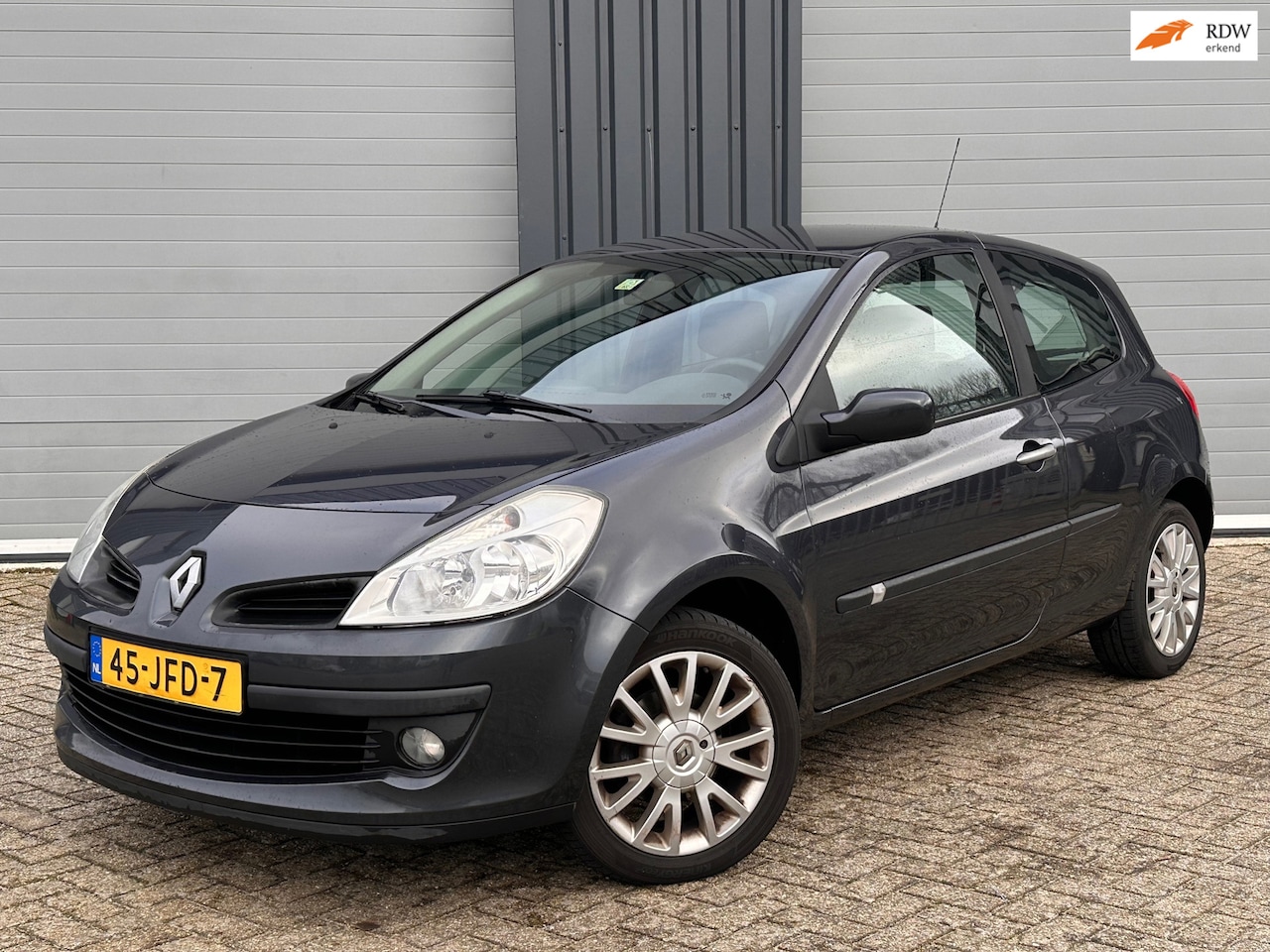 Renault Clio - 1.2 TCE Collection Airco Cruise NL-KM NAP APK dealeronderhouden - AutoWereld.nl