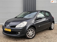 Renault Clio - 1.2 TCE Collection Airco Cruise NL-KM NAP APK dealeronderhouden