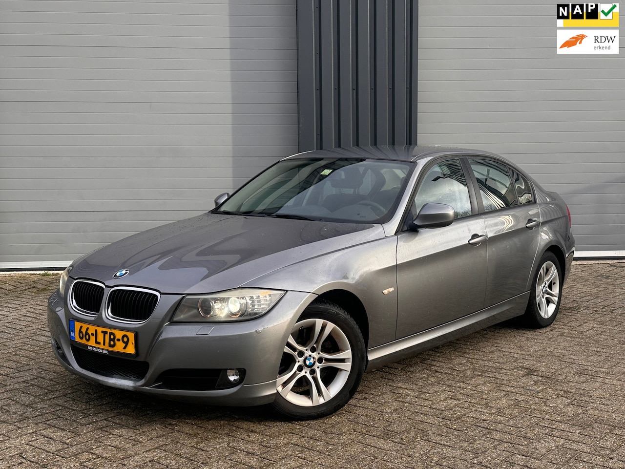 BMW 3-serie - 316i Business Line Xenon Navi Airco NAP APK Facelift - AutoWereld.nl