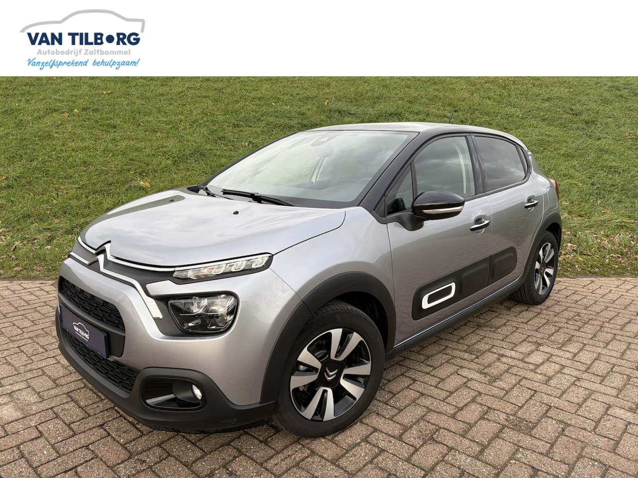 Citroën C3 - 1.2 PureTech Max OUTLET | SUPERDEAL | OPRUIMING Parkeer Camera | Apple Carplay | Keyless E - AutoWereld.nl