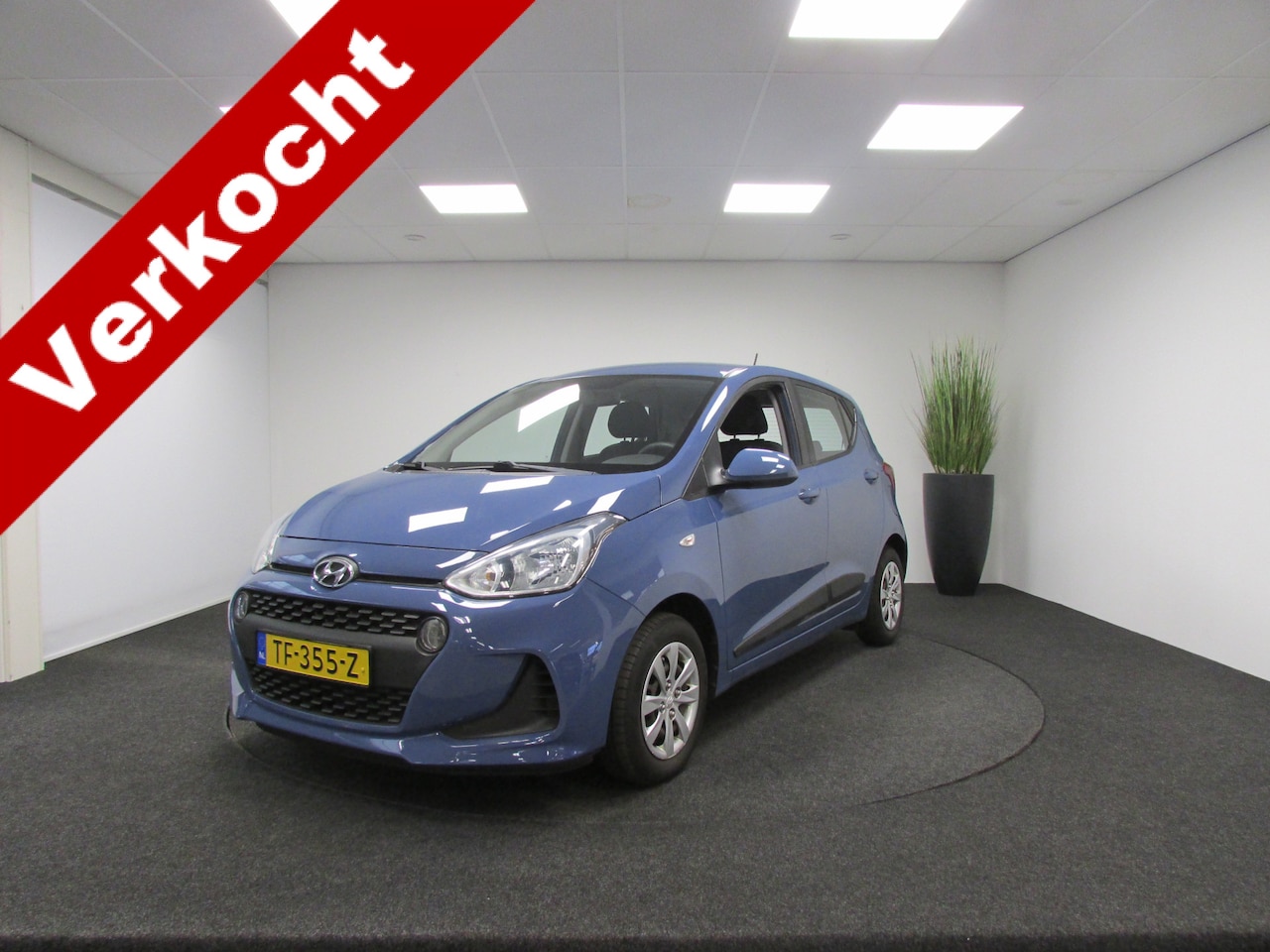 Hyundai i10 - 1.0i Comfort I Unieke km-stand I Navigatie I Apple Carplay I - AutoWereld.nl