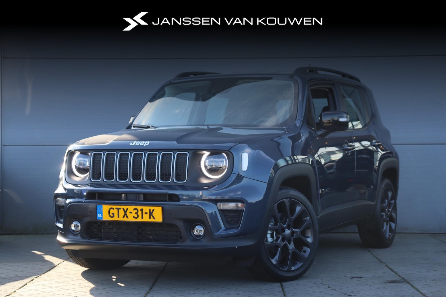 Jeep Renegade - 1.5T e-Hybrid Altitude / Tech & winter pakket / 19" LM / ACTIE! - AutoWereld.nl