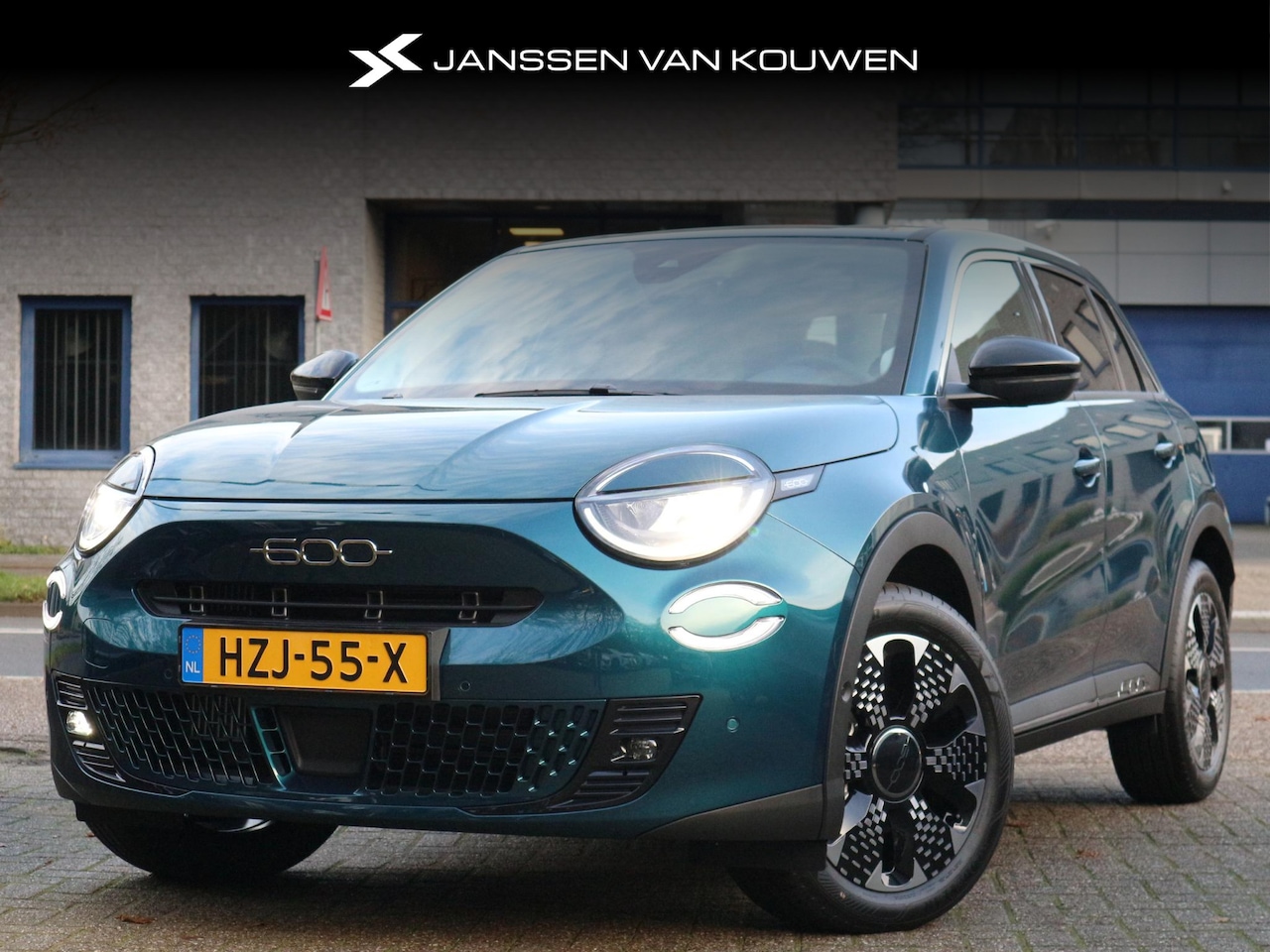 Fiat 600 - 1.2 Hybrid La Prima / Camera / Climate Control / Keyless - AutoWereld.nl
