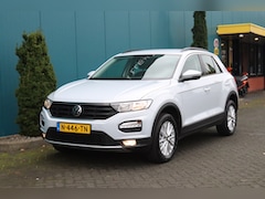 Volkswagen T-Roc - 1.5 TSI Style DSG AUT. CARPLAY|TREKH|ADAPT.CRUISE|NAV|PDC|LMV|ECC 1'EIG