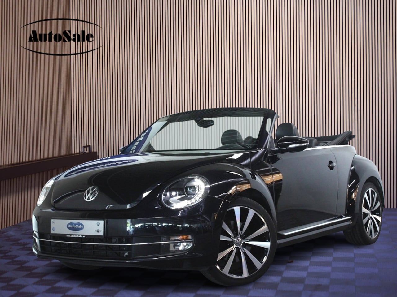 Volkswagen Beetle Cabriolet - 1.4 TSI DSG 160pk Sport LEDER NAVI BLUET CRUISE '13 - AutoWereld.nl