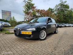 Alfa Romeo 147 - 1.6 T.Spark Distinctive