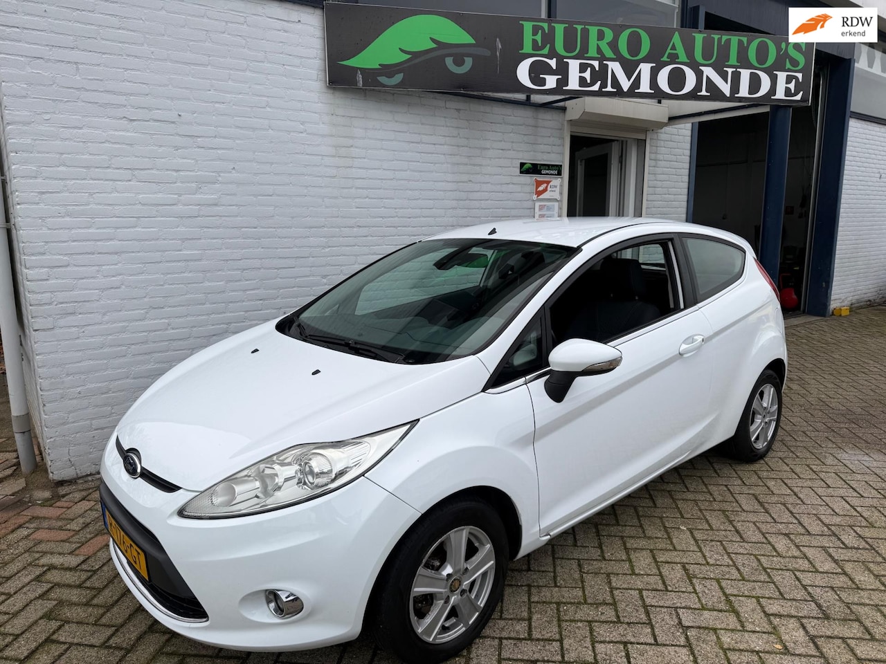 Ford Fiesta - 1.25 Trend AIRCO ELECTRA ELECTRA PAKKET - AutoWereld.nl