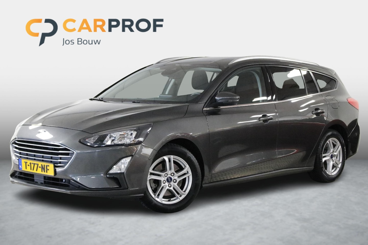 Ford Focus Wagon - 1.0 EcoBoost 125 PK. Airco | Cruise | Carplay | Winterpack | Trekhaak. - AutoWereld.nl