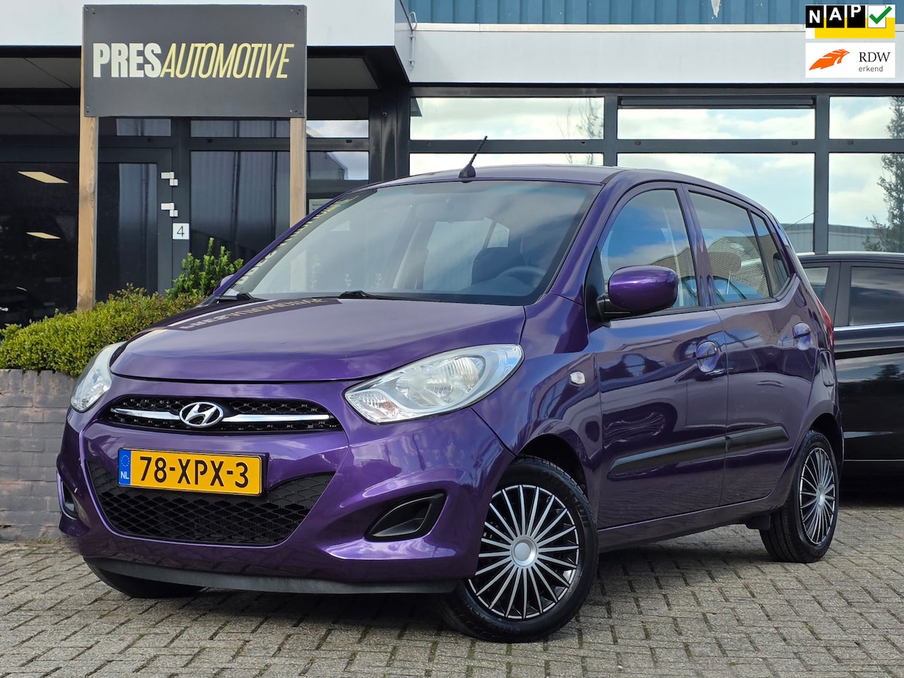 Hyundai i10 - 1.2 i-Drive |AUTOMAAT|CARPLAY|ELEKTRISCHE RAMEN - AutoWereld.nl