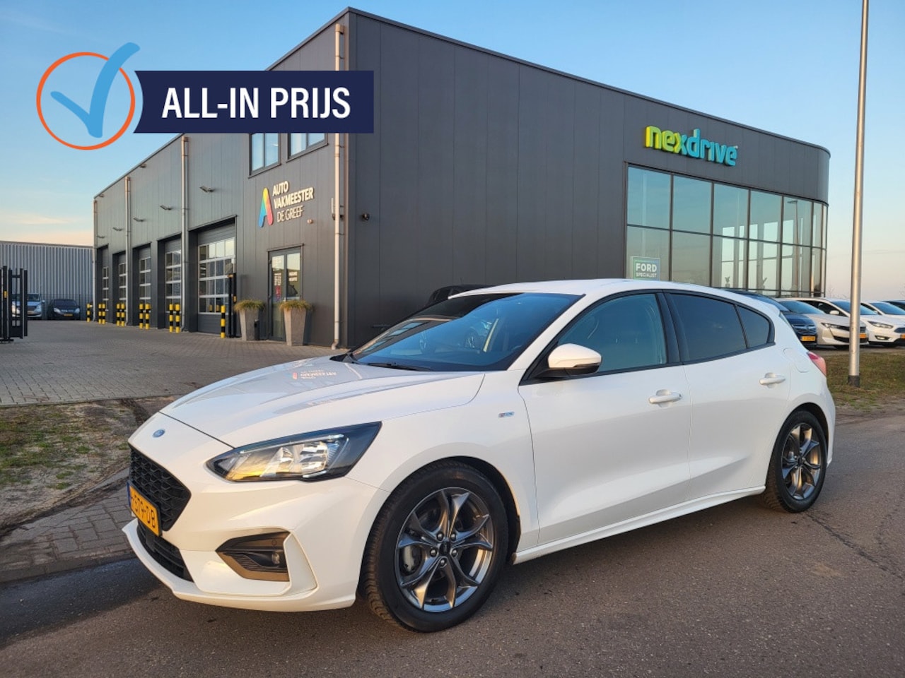 Ford Focus - 1.5 Ecoboost 150 pk ST Line Business 1e eig. Winterpack - AutoWereld.nl