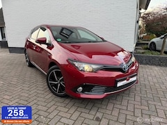 Toyota Auris - 1.8 Hybrid Aspiration, Alcantara Stoelverw LUXE