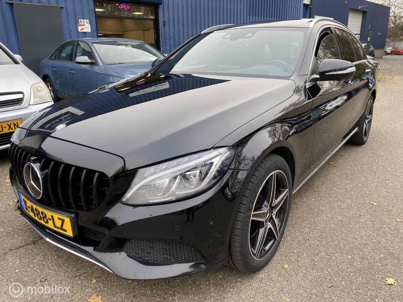 Mercedes-Benz C-klasse Estate - 400 4MATIC Edition 1 AUT CRUISE NAVI PANO PDC BURMESTER AMG - AutoWereld.nl