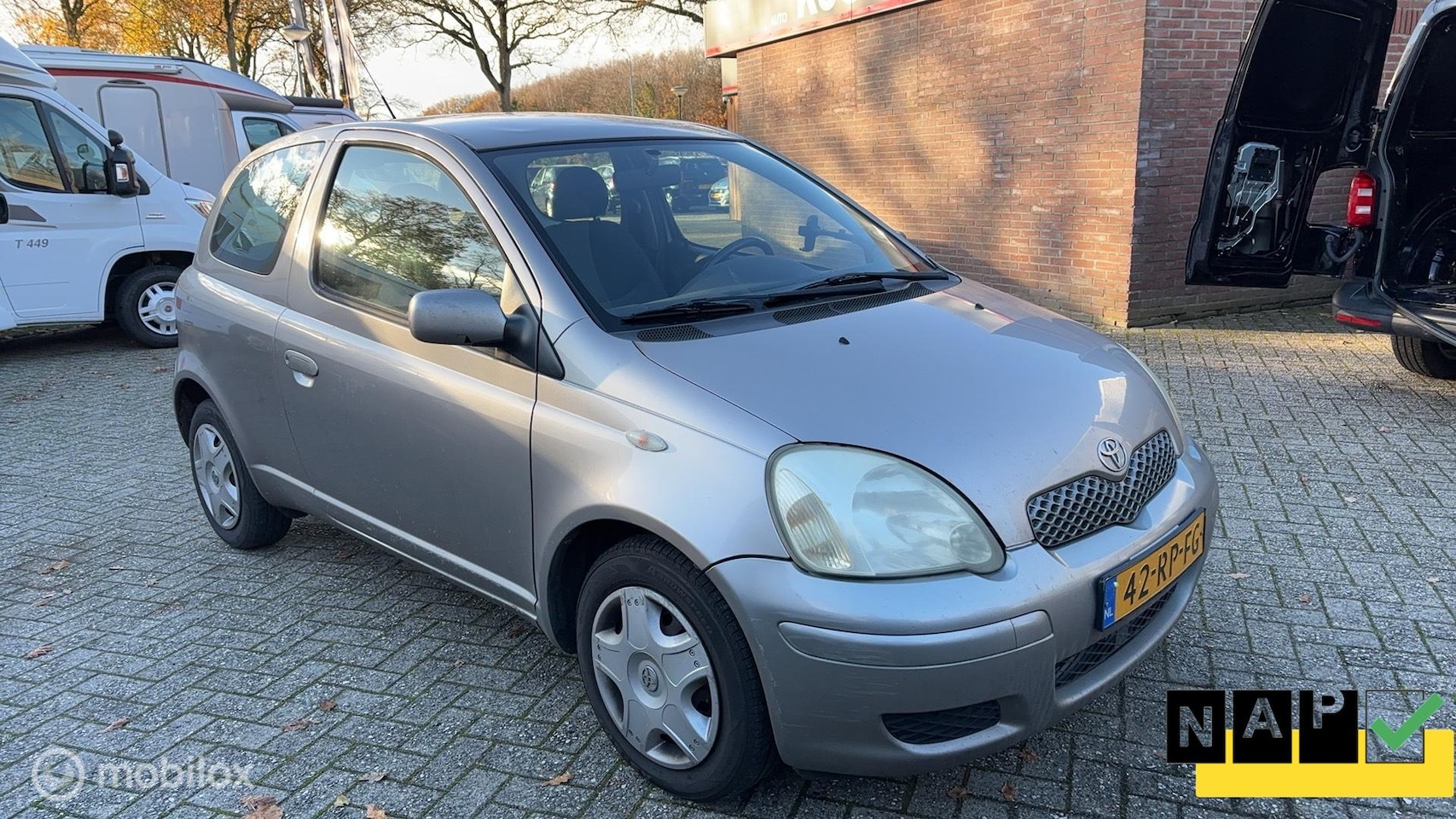 Toyota Yaris - 1.3 VVT-i Sol | Airco | Export | Rijd en schakelt goed - AutoWereld.nl