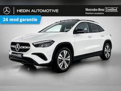 Mercedes-Benz GLA-Klasse - GLA 250e Automaat Luxury Line | Nightpakket | Winterpakket | Panoramadak | Distronic | Sfe