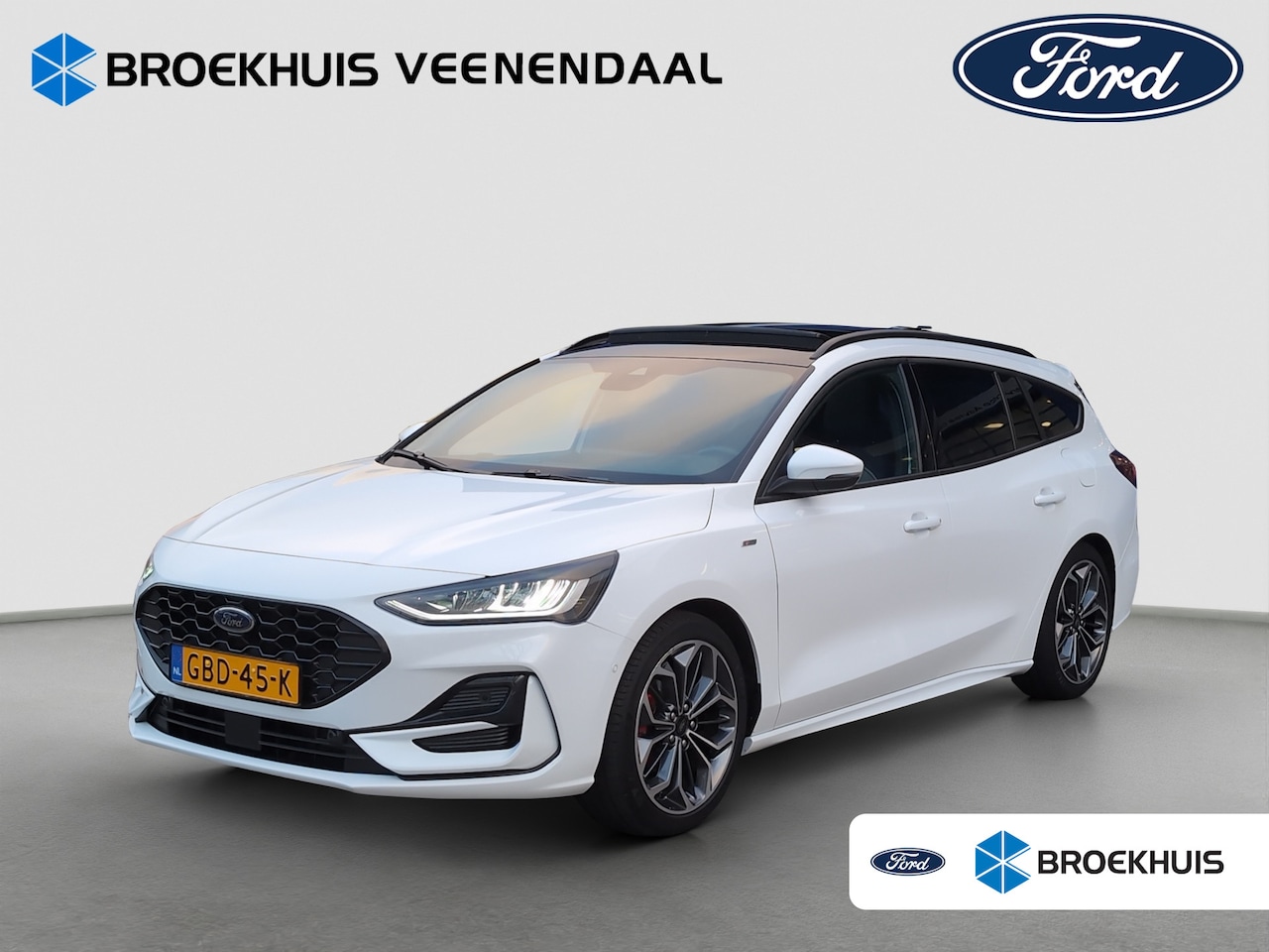 Ford Focus Wagon - 1.0 EcoB ST Line X Panoramadak | 18 Inch LMV | Winterpack | El.Klep - AutoWereld.nl