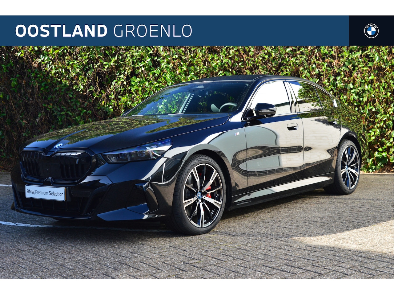 BMW i5 - eDrive40 M Sport / Adaptief onderstel professional / Adaptieve LED / Stoelventilatie / Com - AutoWereld.nl