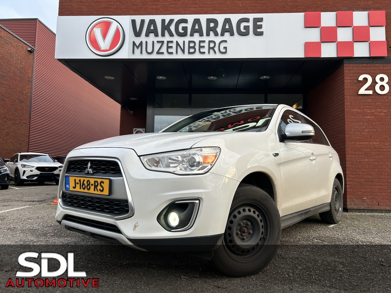 Mitsubishi ASX - 1.6 Cleartec Intense GOED ONDERHOUDEN!! // NAVI // CLIMA // CAMERA // CRUISE // STOELVERWA - AutoWereld.nl