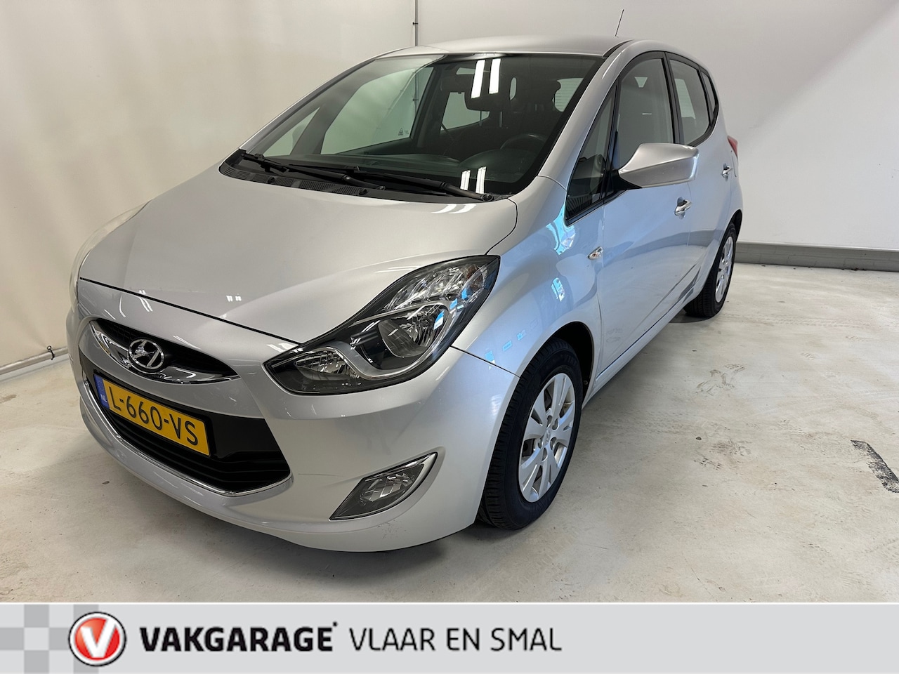 Hyundai ix20 - 1.6i i-Vision Hoge zit Automaat -Airco-70.000 KM-parkeersensoren - AutoWereld.nl