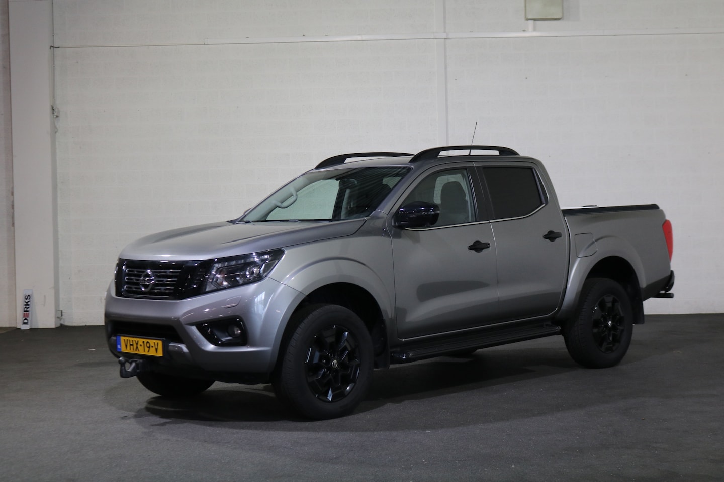 Nissan Navara - 2.3 dCi 190pk New N-Guard Automaat 4x4 3.500kg Trekhaak - AutoWereld.nl