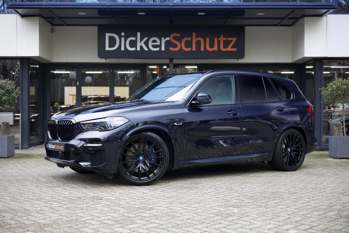 BMW X5 - xDrive45e M Sport | Pano | Vierwielbesturing | Harman Kardon | Trekhaak - AutoWereld.nl