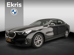 BMW 5-serie - Sedan 520i | LED | Navigatie | Sportstoelen | Stoelverwarming | PDC | DAB | Alu 18 inch