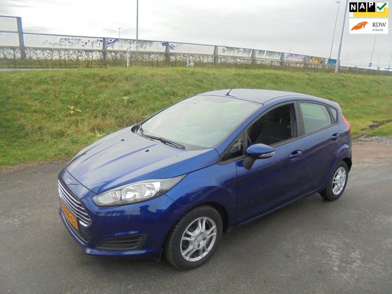 Ford Fiesta - Ford fiesta 1.6 tdci diesel 5 deurs airco lmv navigatie EXPORT PRIJS - AutoWereld.nl