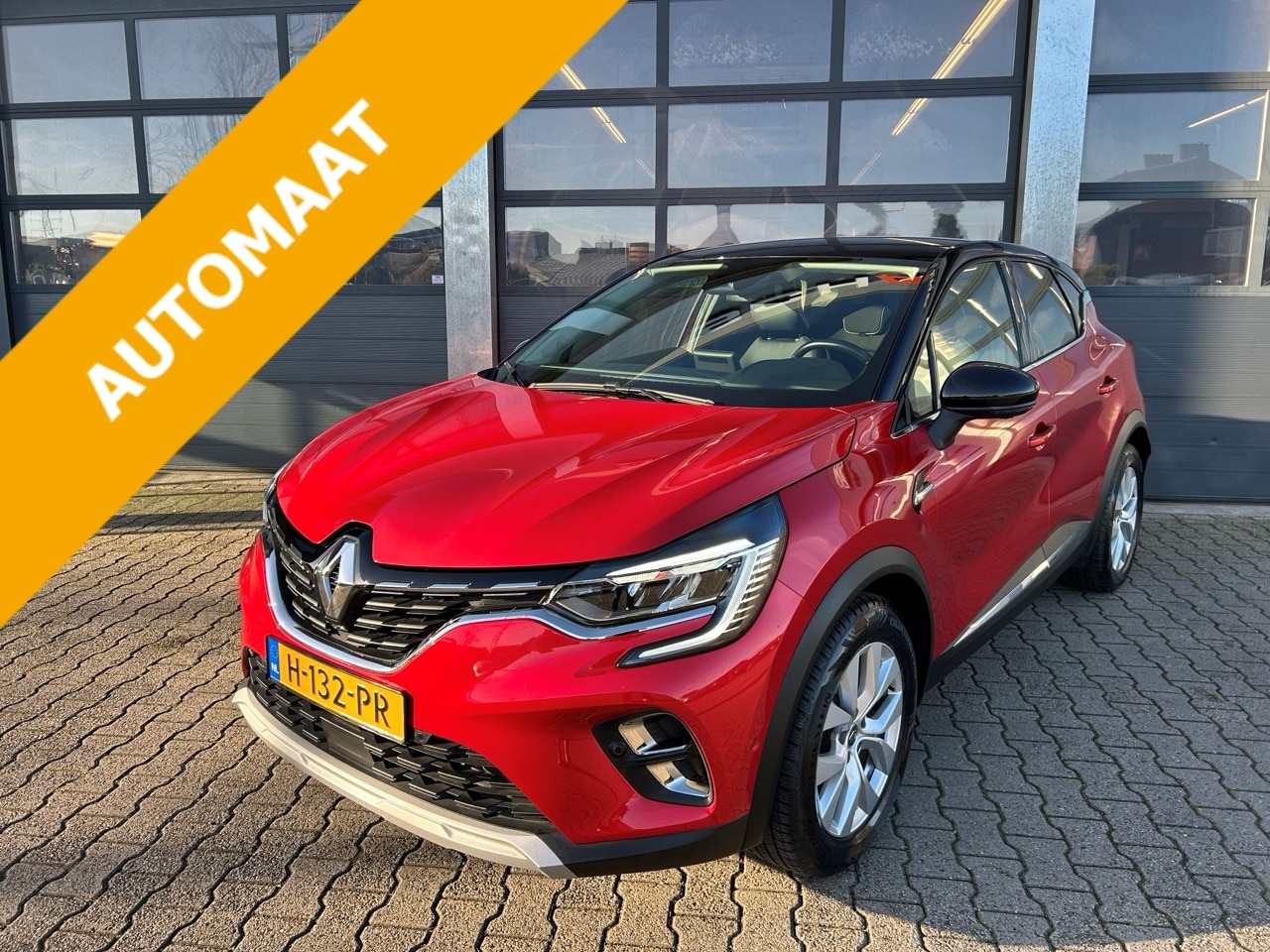 Renault Captur - 1.3 TCe 130pk GPF EDC Intens - AutoWereld.nl