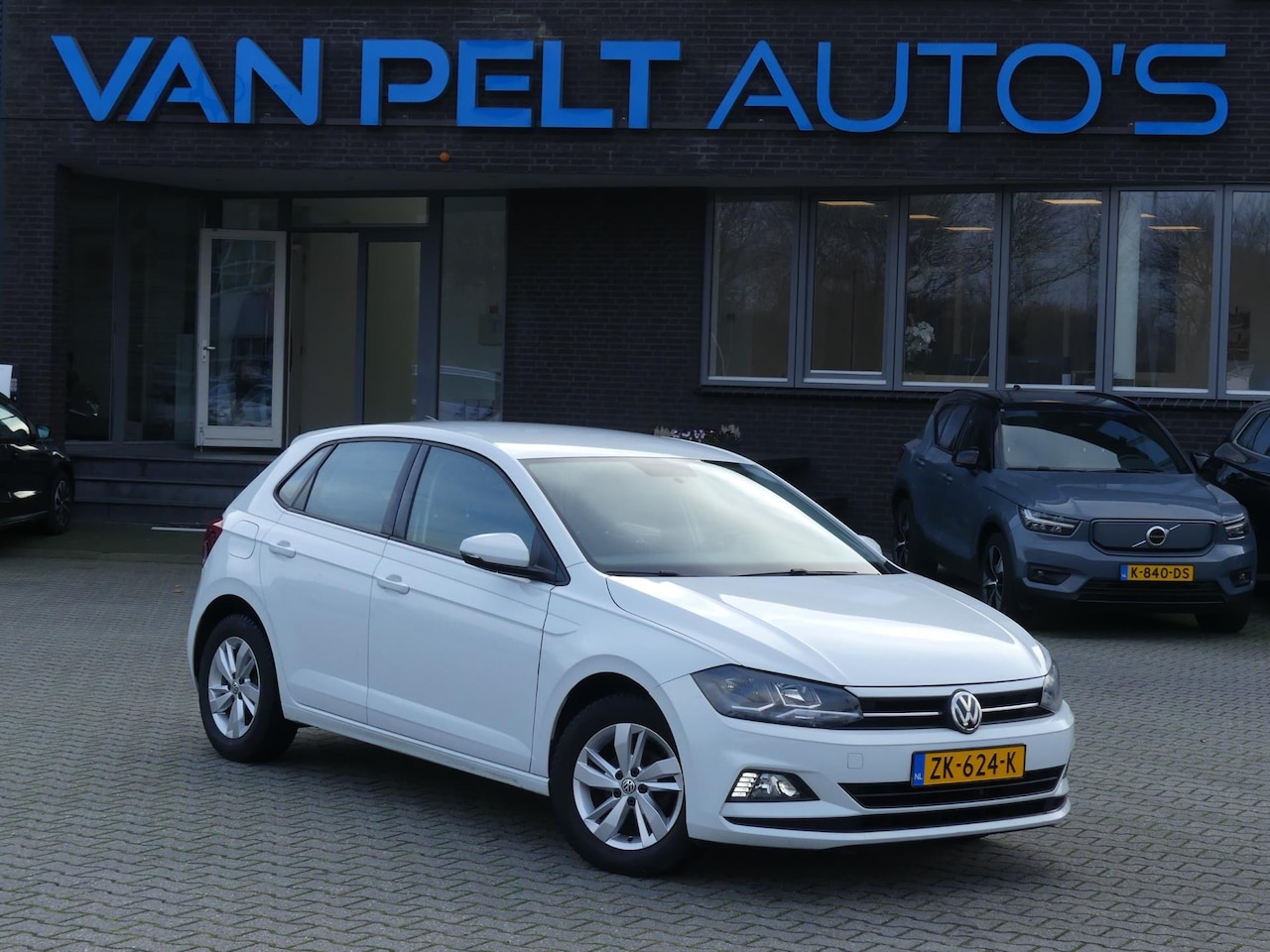 Volkswagen Polo - 1.0 TSI Comfortline / App Connect / Navigatie - AutoWereld.nl