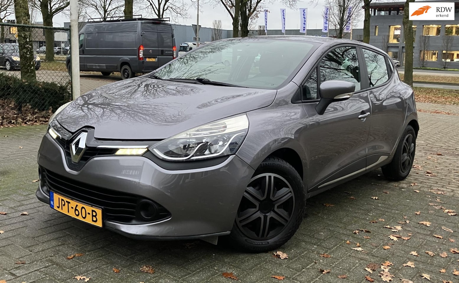 Renault Clio - 0.9 TCe Authentique 0.9 TCe Authentique - AutoWereld.nl