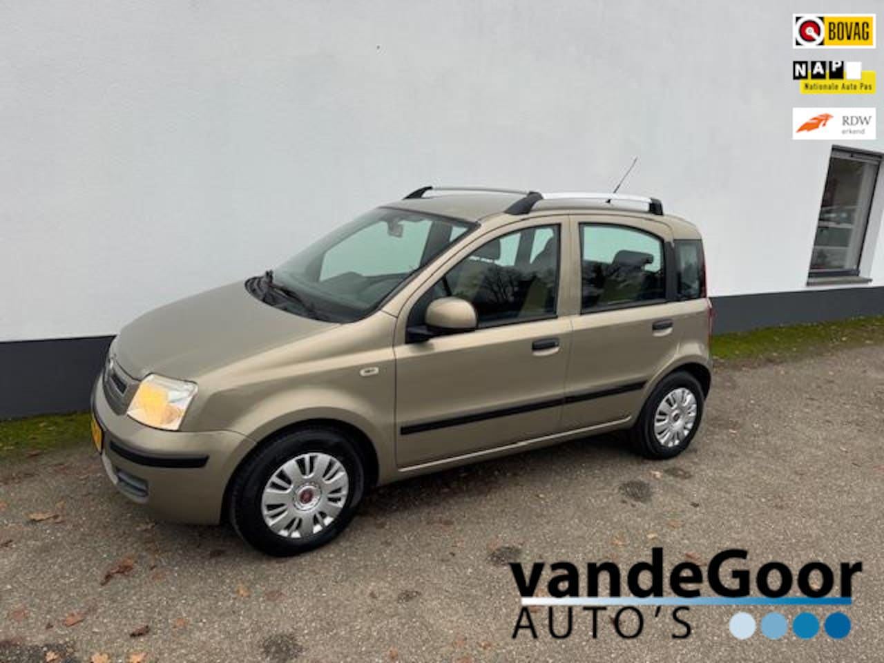 Fiat Panda - 1.2 Edizione Cool 1.2 Edizione Cool, '11, airco, nieuwe apk, nette, zuinige auto ! - AutoWereld.nl