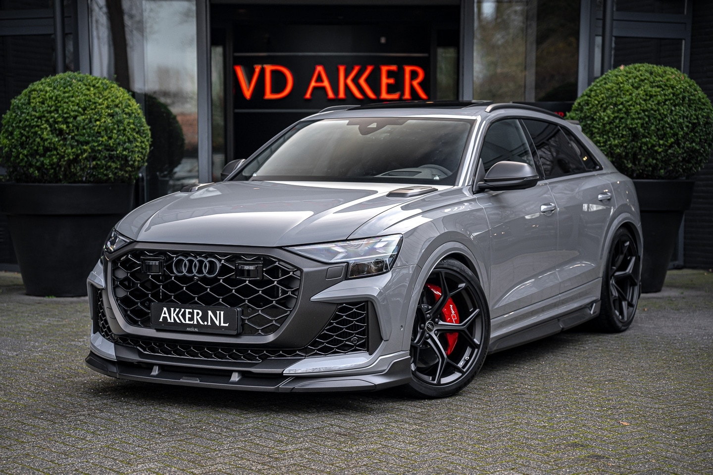Audi RSQ8 - RSQ8 Performance URBAN | Carbon | Massage | Sportdiff. | 305 km/h | Designpakket - AutoWereld.nl