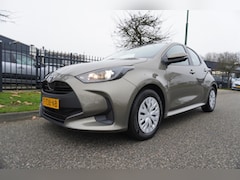 Toyota Yaris - 1.5 Hybrid 116pk CVT Active AUTOMAAT Apple Carplay Multi Media
