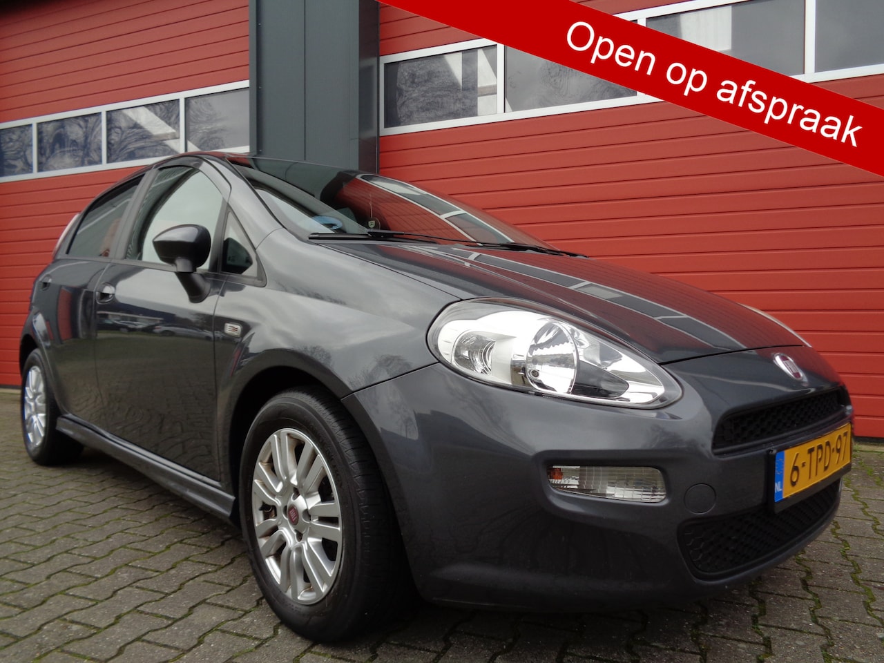 Fiat Punto Evo - 0.9 TwinAir Pop 101PK Airco 6-BAK 159DKm NAP NL-Auto - AutoWereld.nl