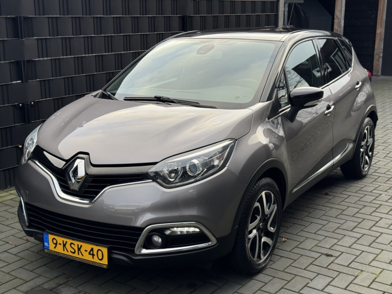 Renault Captur - 0.9 TCe Dynamique| GRIJS| CLIMA| NAVI| CRUISE| NAP - AutoWereld.nl