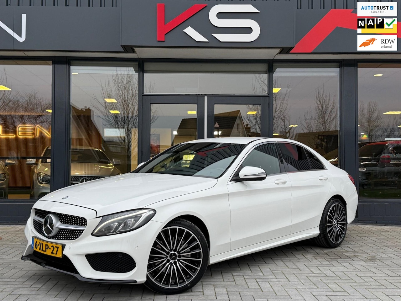 Mercedes-Benz C-klasse - 180 AMG Led HUD Burmester Ambiente Camera 19inch - AutoWereld.nl