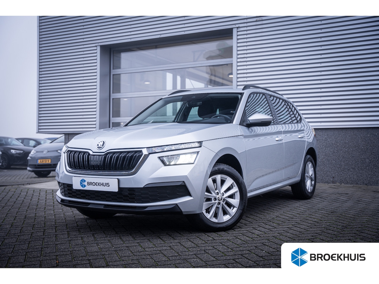 Skoda Kamiq - 1.0 TSI Ambition | Airco | Cruise control | DAB ontvanger - AutoWereld.nl