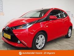 Toyota Aygo - 1.0 VVT-i x-play Camera (APK:Nieuw) Incl.Garantie