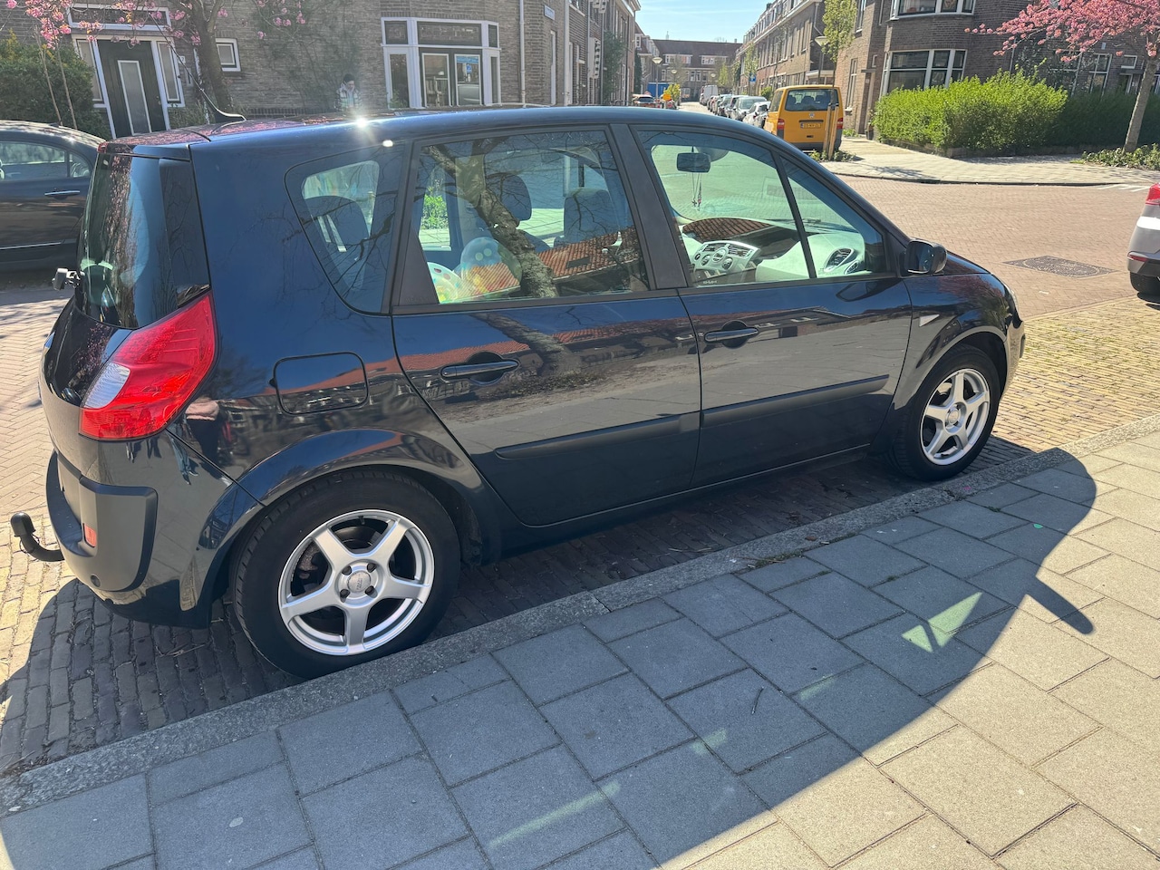 Renault Scénic - 1.6-16V Business Line - AutoWereld.nl