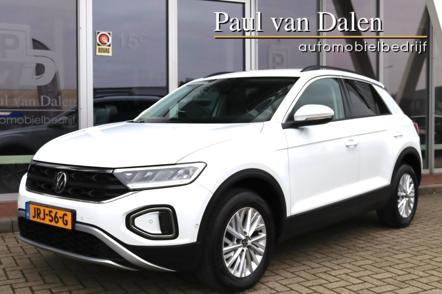 Volkswagen T-Roc - 1.5TSI 150PK AUTOMAAT LIFE BUSINESS Navi Carplay | Adapt.Cruise | Led | Dab | 16 Inch Lm | - AutoWereld.nl